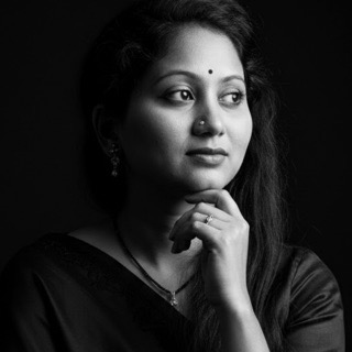 Hiral Chaudhari Logo